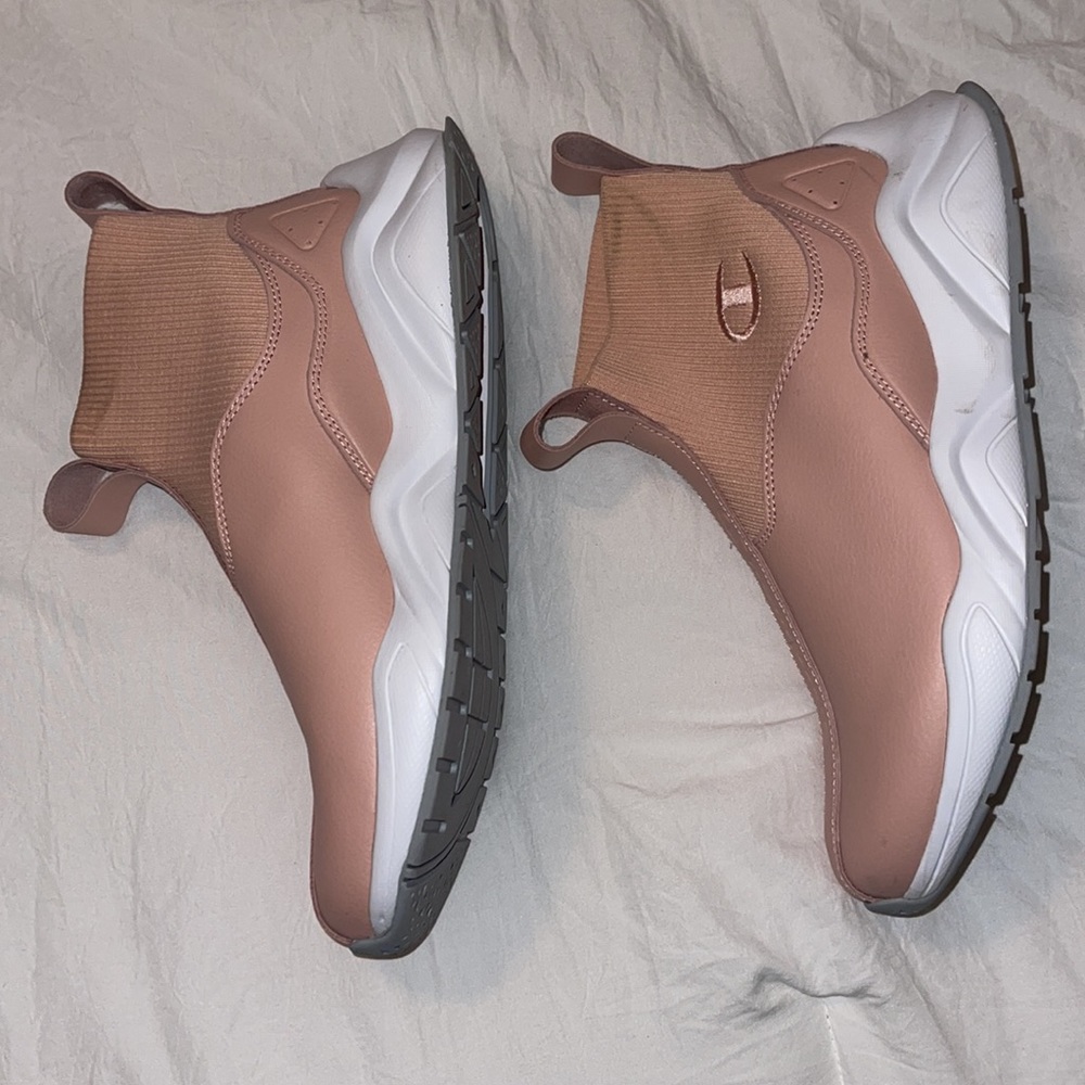 Champion Rally Sneakers View 3